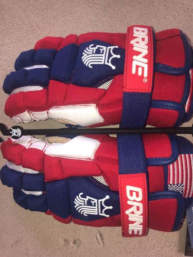 *NEW* BRINE KINGSUPERLIGHT II GLOVE