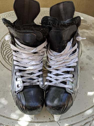 Bauer Vapor 1X  Senior Pro Stock Size 10.5