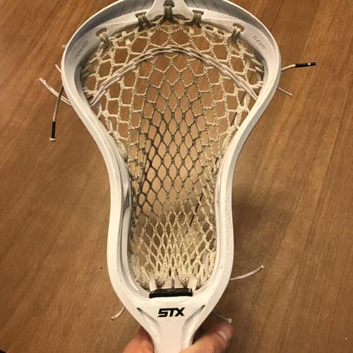 STX ULTRAPOWER (WHITE STRUNG WITH STRING KING MESH)