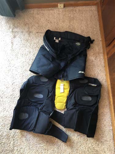 Used Bauer MX3 Girdle With Shell XL