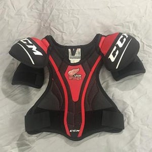 CCM Little Wings Shoulder Pads - JR - Medium
