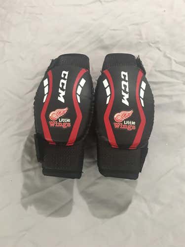 CCM Little Wings - Jr - Small Elbow Pads