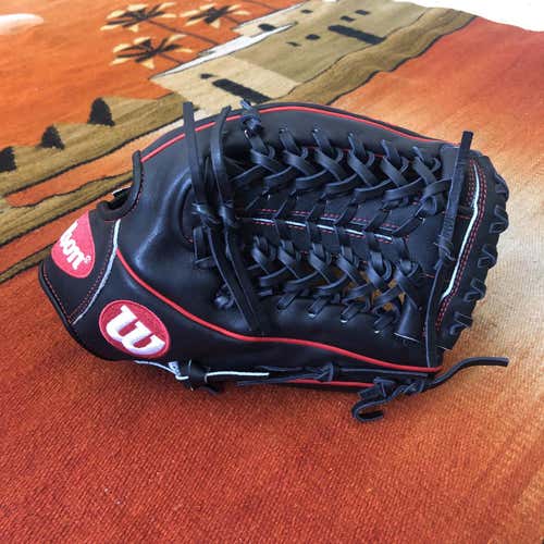 New Without Tags Wilson A2000 GG47 Baseball Glove