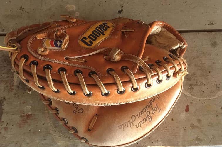Left Handed Bat Catchers Glove
