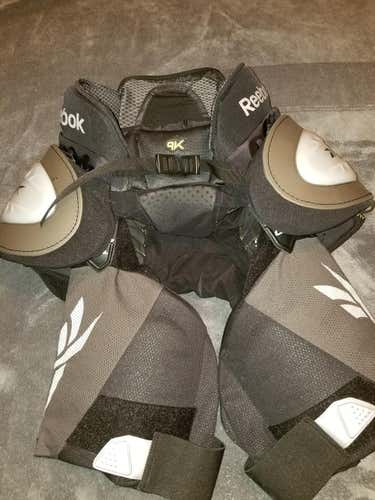 Reebok 9K Girdle New