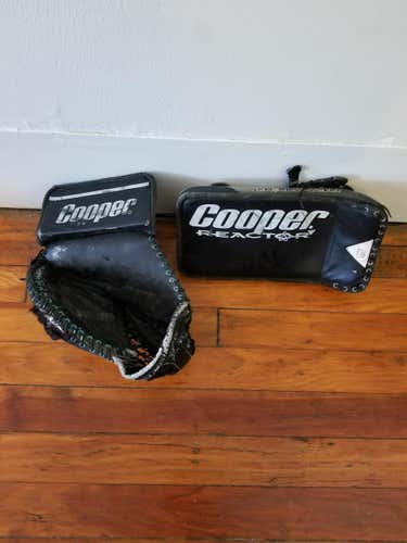 Cooper Reactor senior glove and blocker set