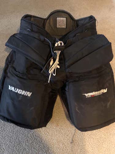 Vaughn V7 Pro XR Carbon Goalie Pants