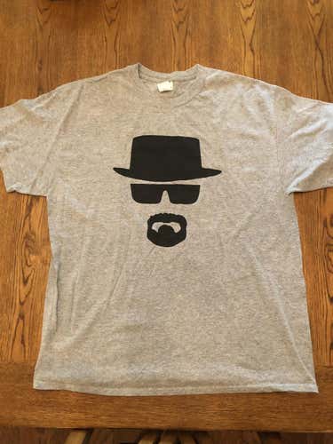 New Gray adult XL Heisenbergs shirt