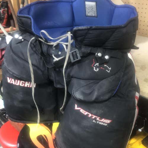 Vaughn Senior Ventus Lt88 Goalie Pants.