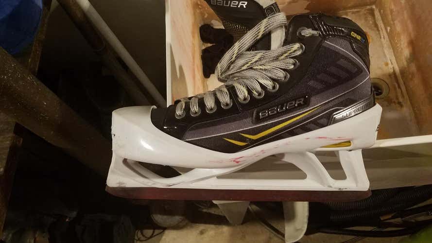 Bauer Supreme One.9  Senior Size 11