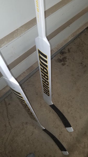 Pair of Warrior Swagger Pro st 2 Regular Senior Pro Stock
