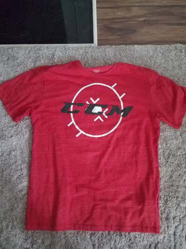 New CCM XL Slim Fit Tri Blend Soft t shirt