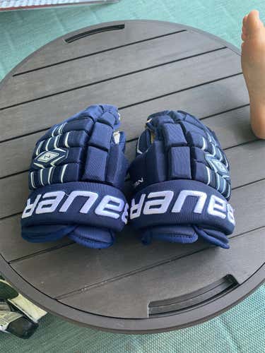 Bauer Nexus 800 - Used