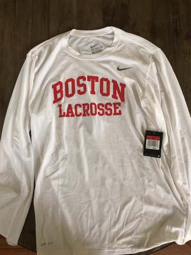 Nike BU New Team Issued Nike Long Sleeve (Large)