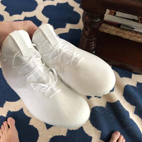 Unreleased New Balance Sample “Diamond” Cleat