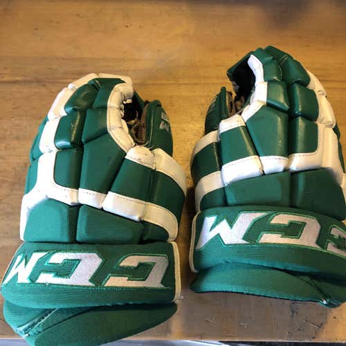 CCM CL Pro Stock St Pats Gloves