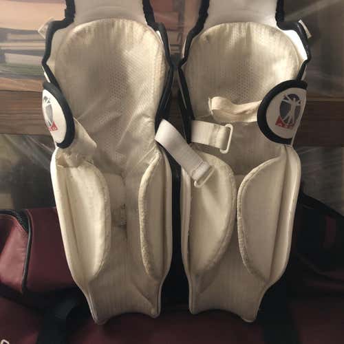 Jofa Shin Pads 15”