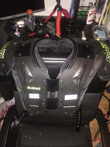 Riddell shoulder pads