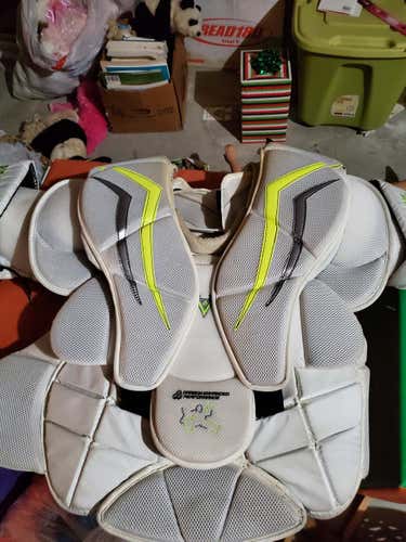 Vaughn V6 2200  Senior