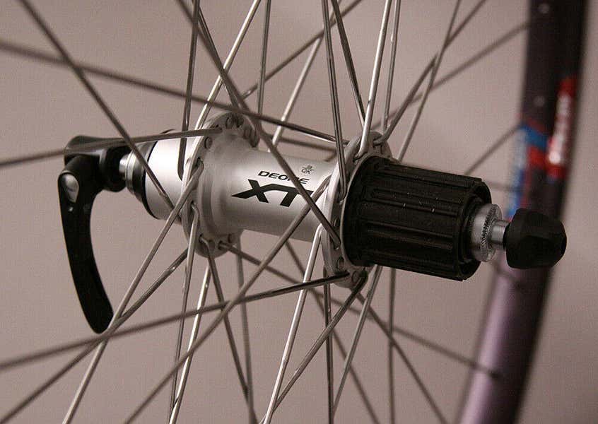 パーツ VELOCITY Cliffhanger 27.5 36h velocitycliffhangermsw650bblac