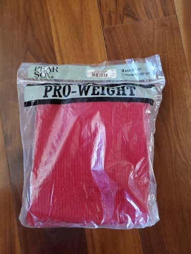 New Socks Adult Red Size 30-32