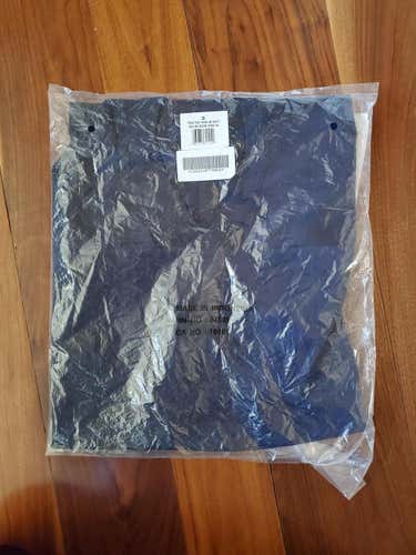 New CCM  Adult Practice Jersey Size S