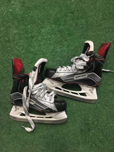 Bauer Vapor X900 Junior Size 5