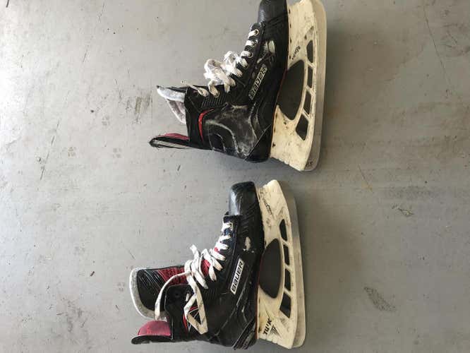 Bauer Vapor 1X  Senior Pro Stock Size 13