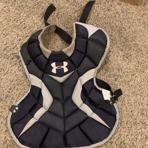 Under Armour Chest