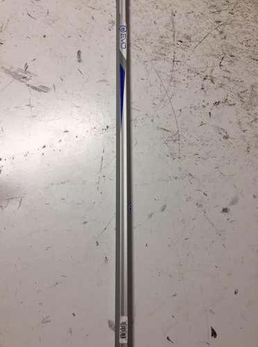 BNWT Warrior Evo Attack Lacrosse Shaft 2019