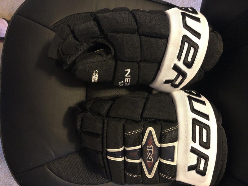 Bauer Nexus 1N Gloves Senior 13in