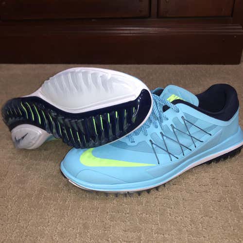 Brand New Nike Lunar Control Size 9