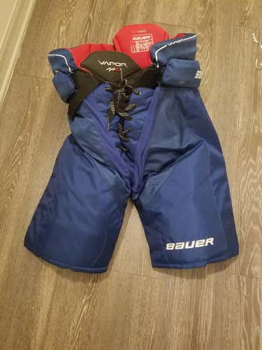 New Bauer Vapor APX2  Senior XL