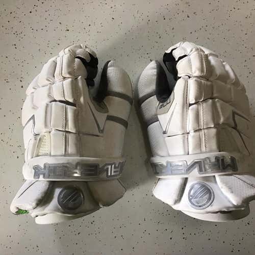 Maverik M4 Goalie Gloves