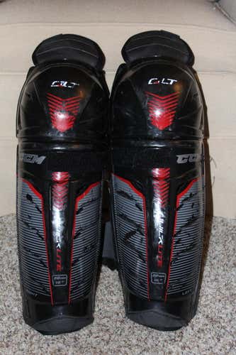 CCM QuickLite Shin Guards/Pads