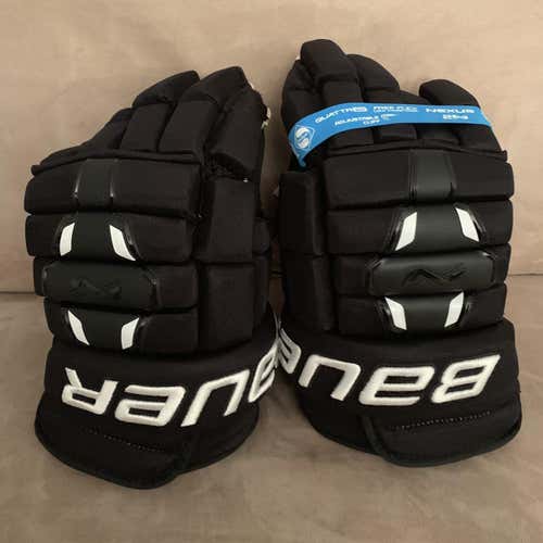 15” Black Bauer Nexus 2N Gloves