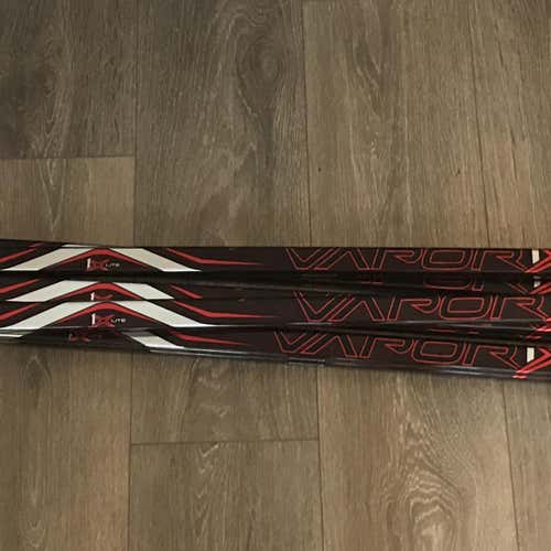 Brand New Bauer 1X lite hockey Sticks