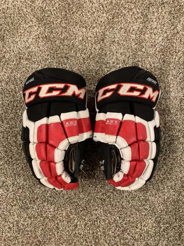 Used Black/Red/White CCM CS400 Gloves 13”