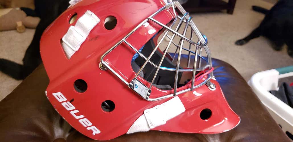 Bauer Profile 940  Junior with Full Fiberglass Shell