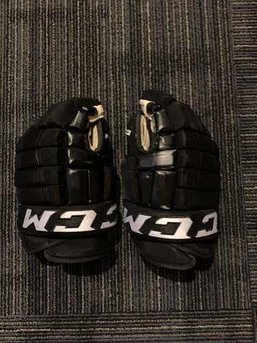 CCM HG98  Senior Pro Stock Gloves Size 14"