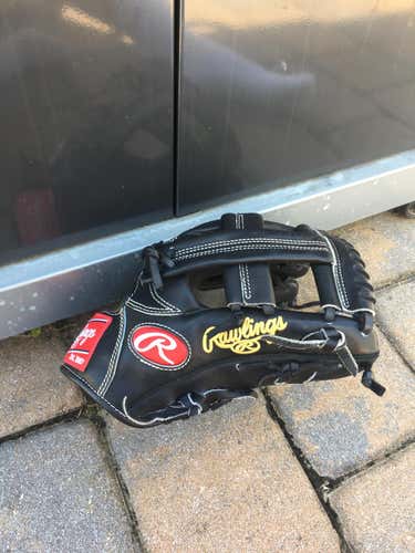 Pro Issue Rawlings Heart of the Hide PROAK2MBPRO 11.5"