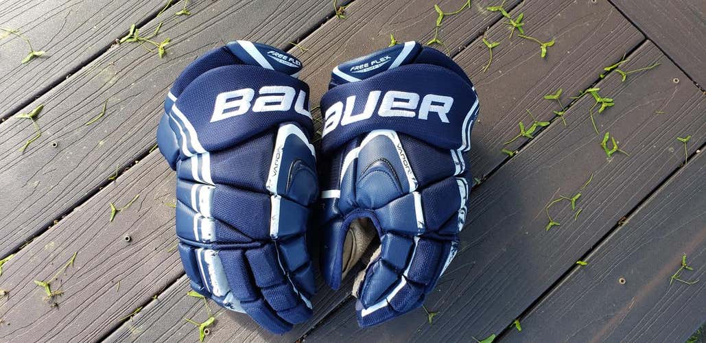 Bauer Vapor x7.0 Senior Gloves