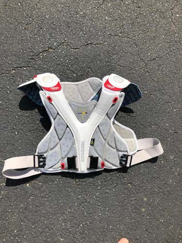 Maverik Shoulder Pads