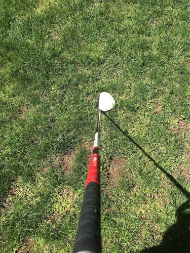 Taylormade R11 Driver, Right Hand, Loft 9, Stiff Flex, Large Golfpride Grip Added