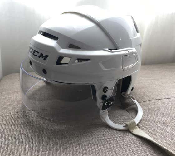 Pro Stock CCM V08 White Helmet w/ Visor Sr Small AHL