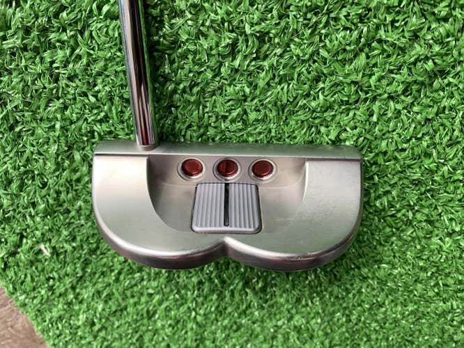 Scotty Cameron Golo 6 Putter Righty