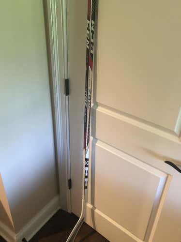 CCM RBZ Revolution  Righty Mid Senior crosby