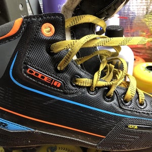 Tour Code 1 Inline Hockey Skates Size 6
