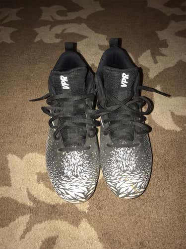 Black Nike Football Cleats Size 10.5