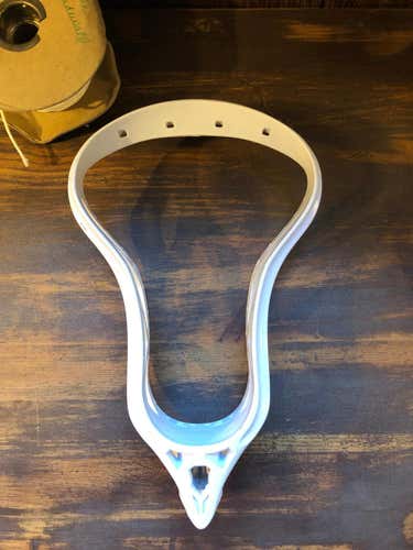 Under Armour Judgement Head / Unstrung